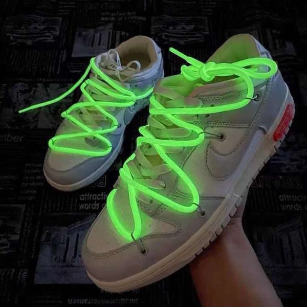 2 Pcs - Glow in the Dark Shoelaces - Image 3